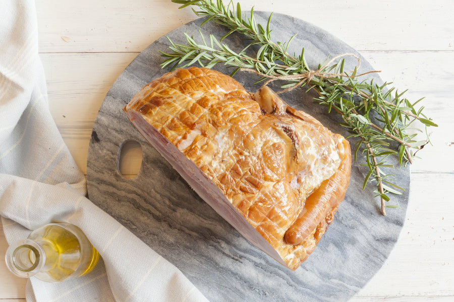 Chemically Nitrate Free Half Ham on the Bone 🎄
